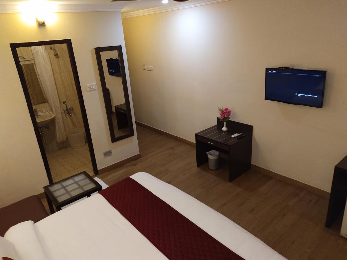 Hotel Ashok Residency Chennai Bagian luar foto