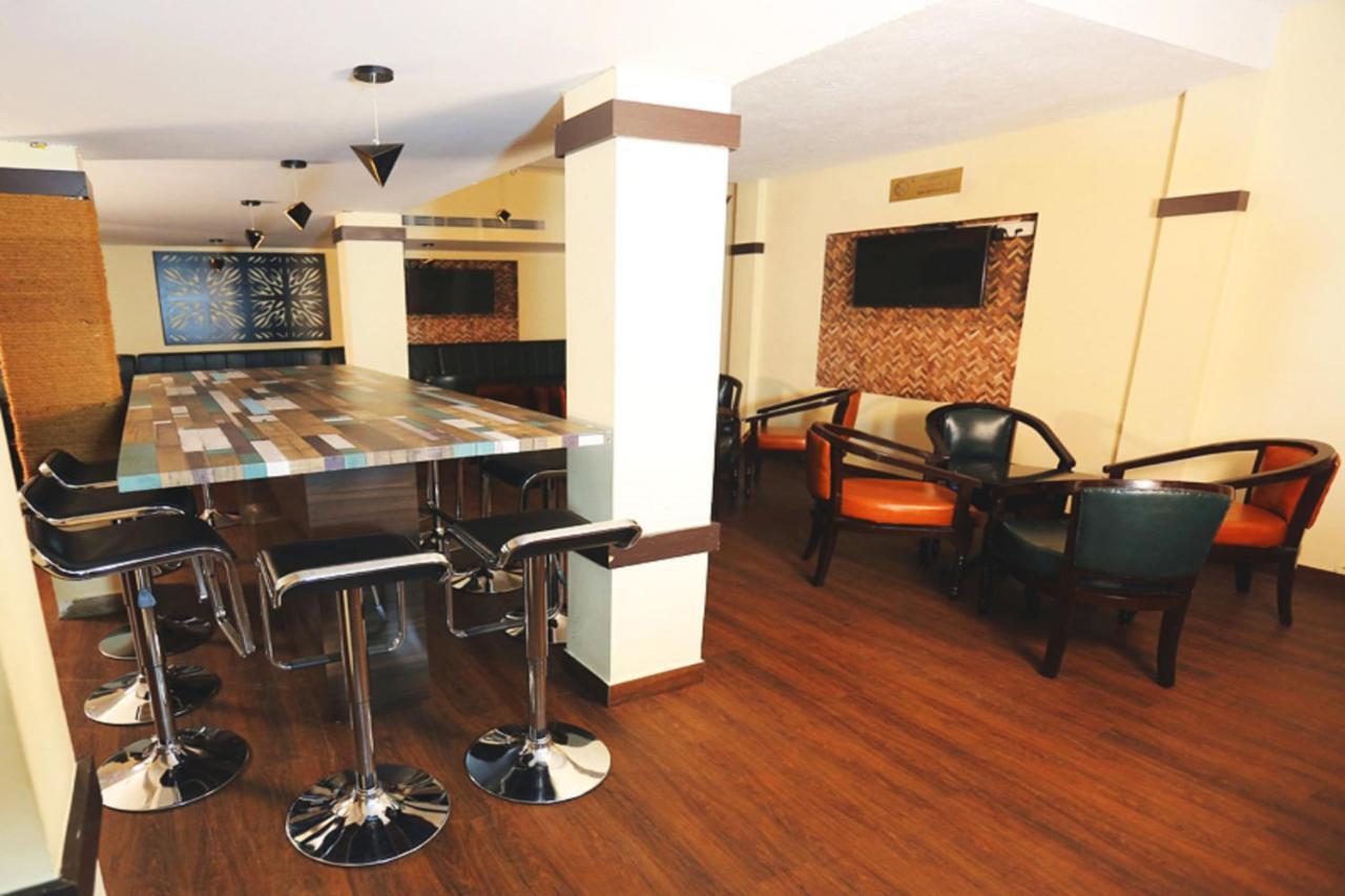 Hotel Ashok Residency Chennai Bagian luar foto